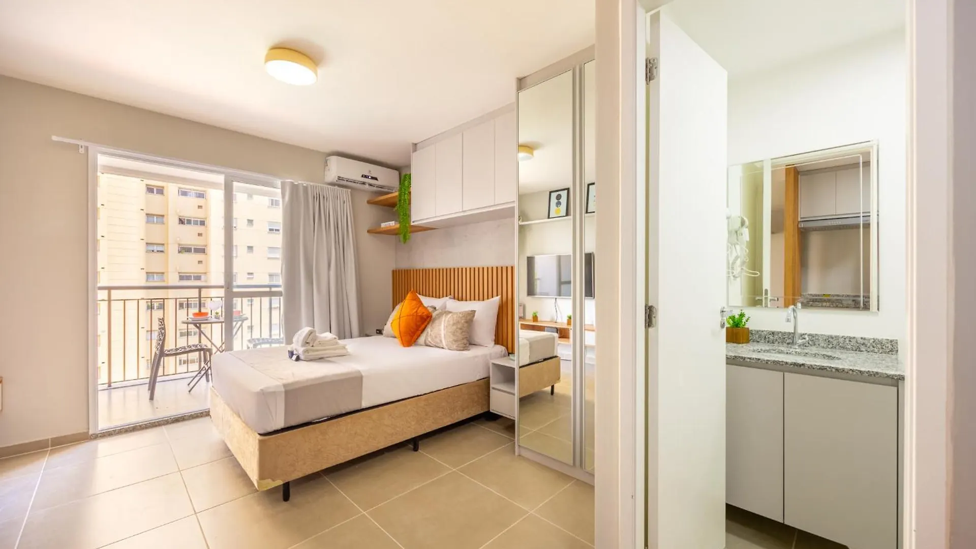 Easy Star - Lindo Studio Ao Na Avenida Vergueiro - Ra03I Sao Paulo